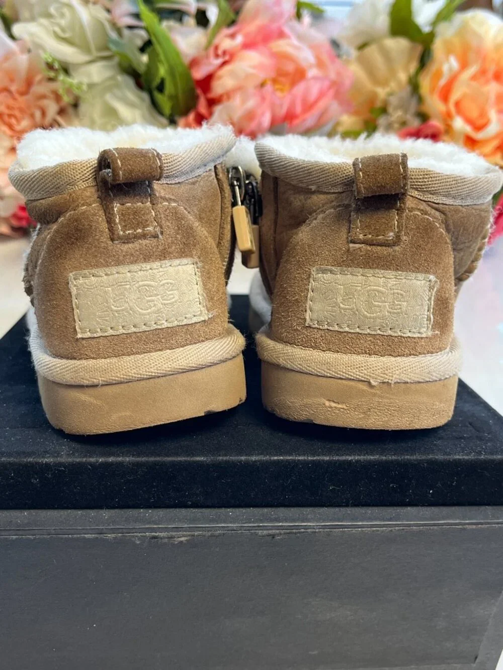 UGG Classic Ultra Mini Chestnut Toddler Boots Size 10